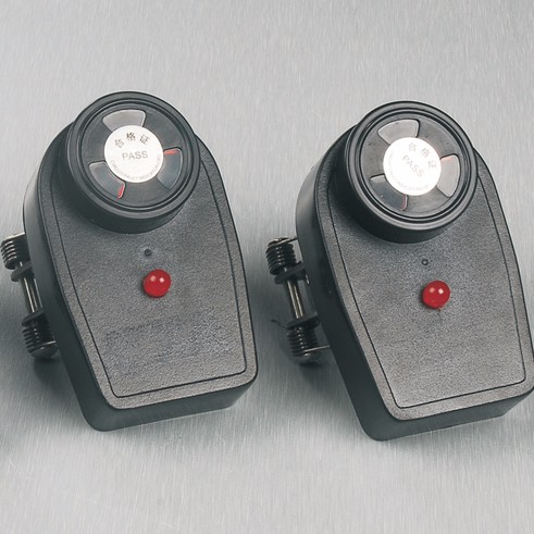 SFN-2DX/2DJ電纜型故障指示器(雙壓簧式)